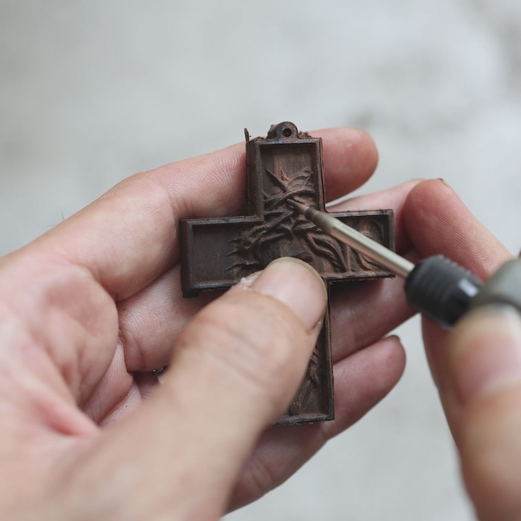 Jesus Portrait Cross Necklace – Handmade Ebony Wood Crucifix Pendant